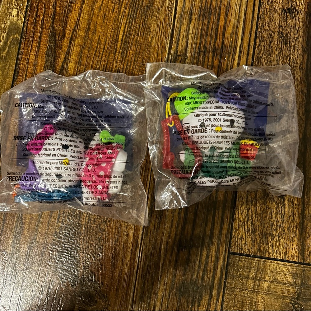NWT Set of 2 Vintage Sanrio Hello Kitty McDonalds Happy Meal Toys Unopened